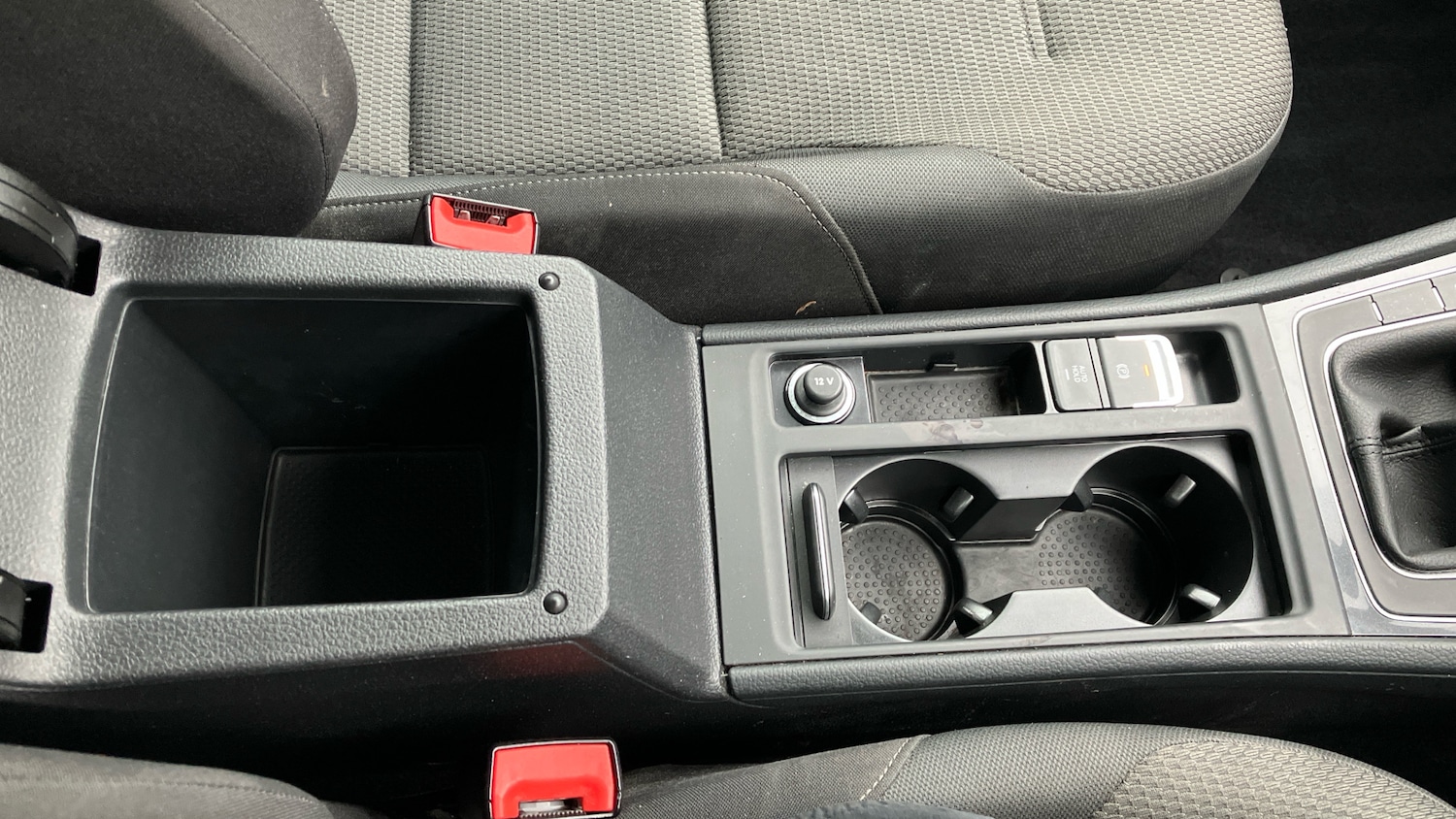 Used Volkswagen Golf 2017 for sale - 76795085: Photo 25