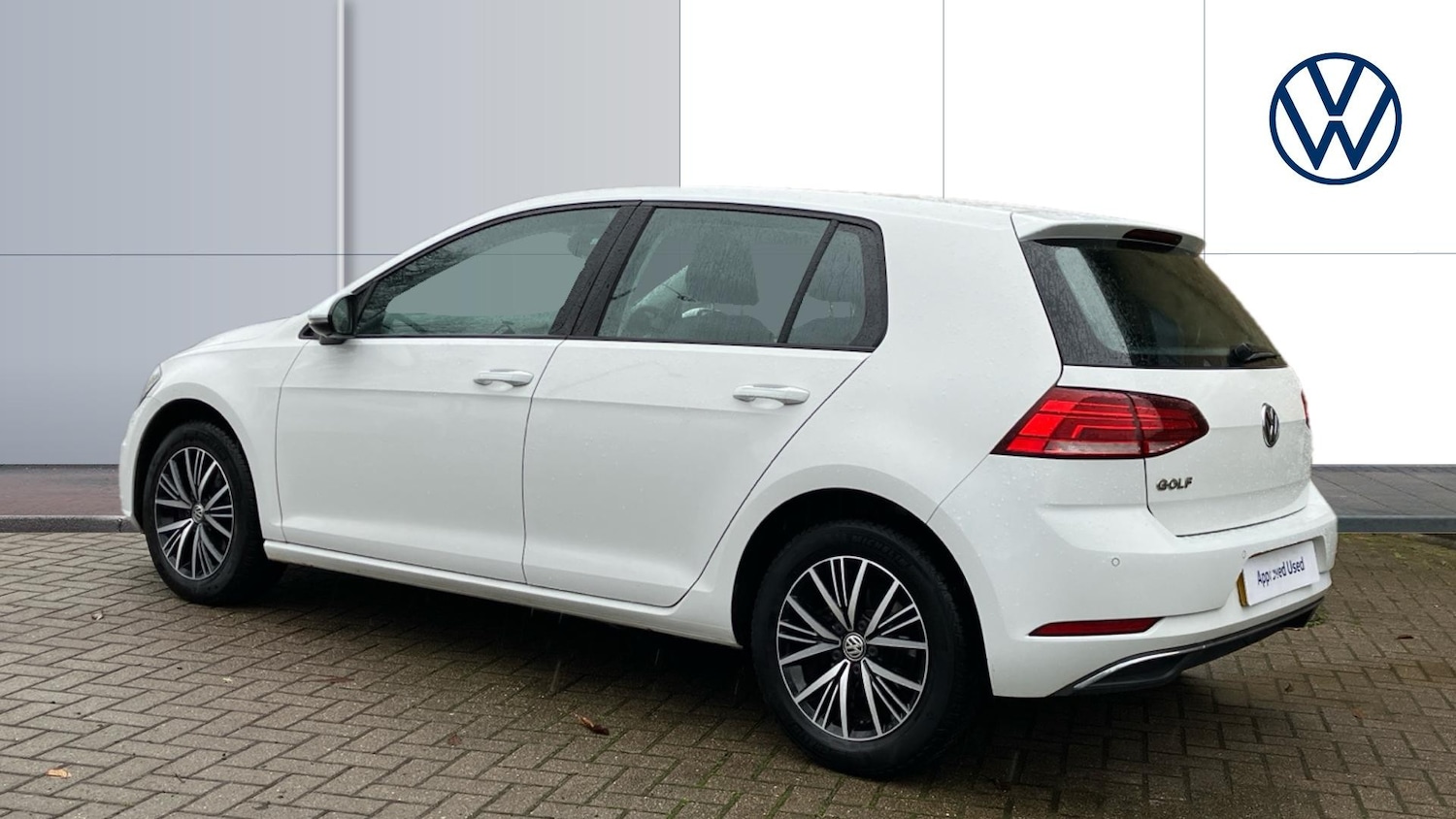 Used Volkswagen Golf 2017 for sale - 76795085: Photo 3