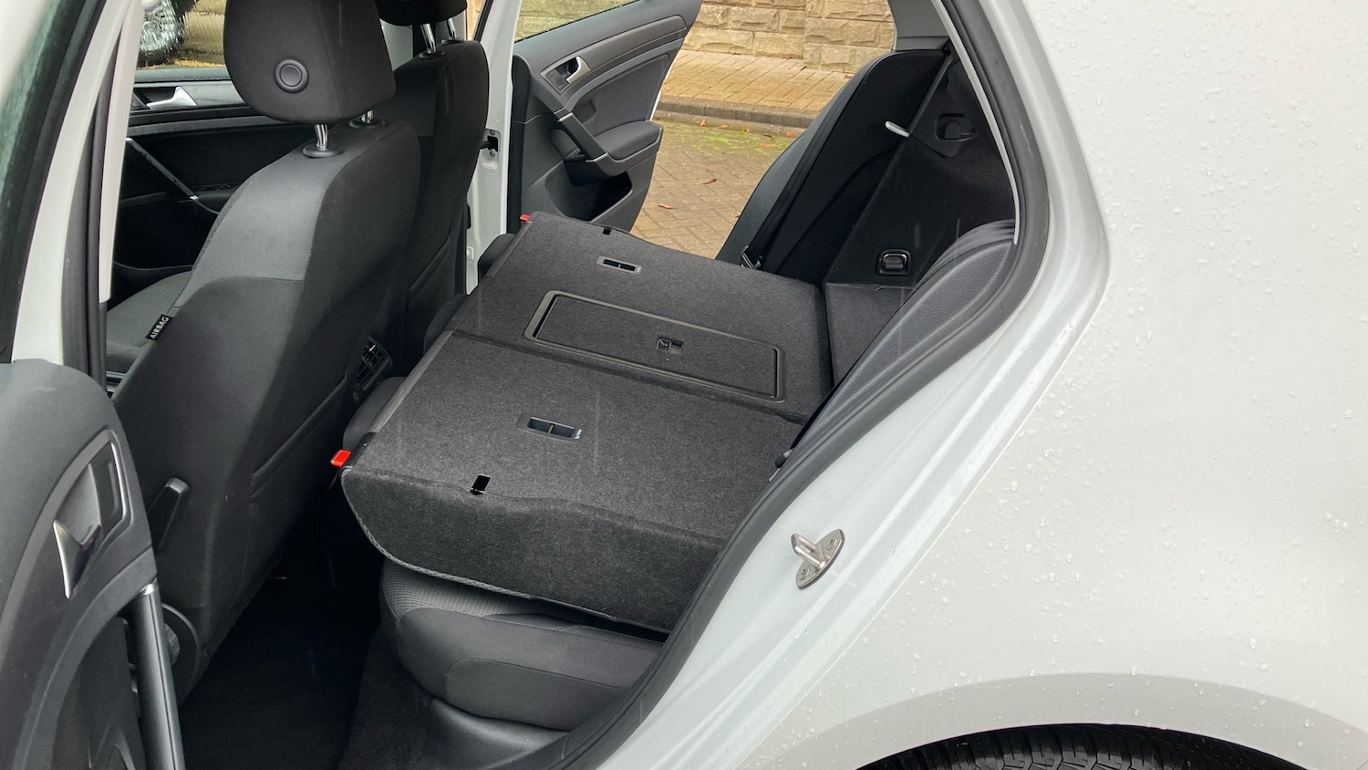 Used Volkswagen Golf 2017 for sale - 76795085: Photo 34