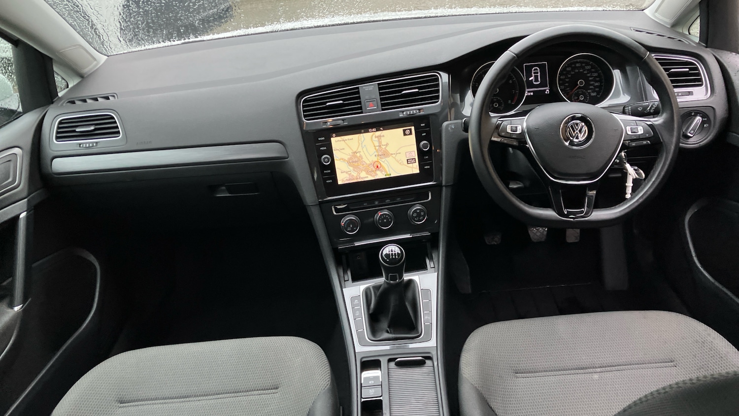 Used Volkswagen Golf 2017 for sale - 76795085: Photo 9