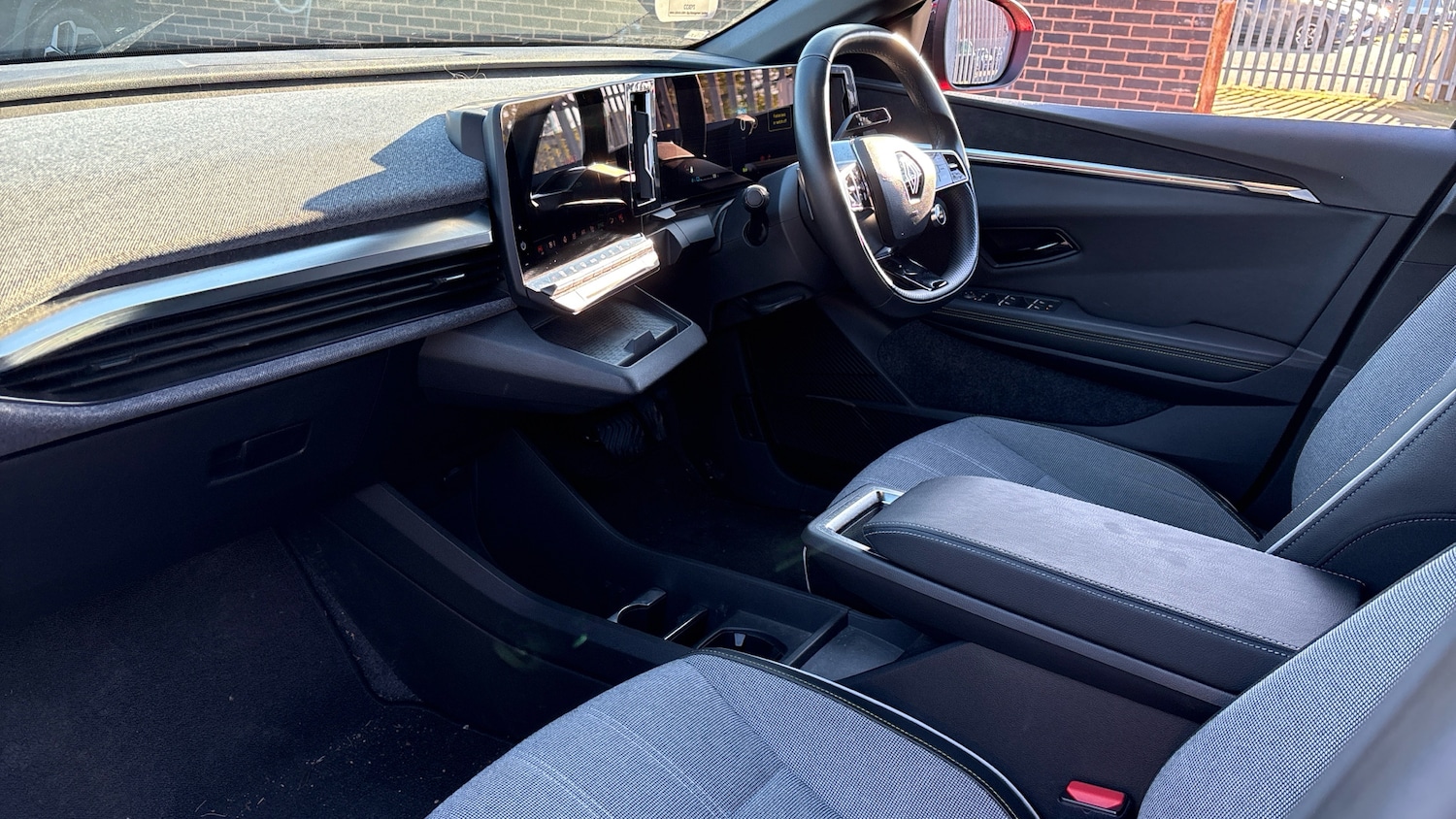 Used Renault Megane E Tech 2023 for sale - 77649797: Photo 9