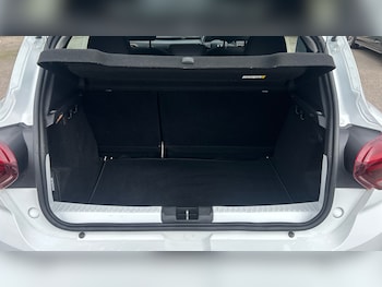 Used Dacia Sandero Stepway 2022 for sale - 77833176: Photo