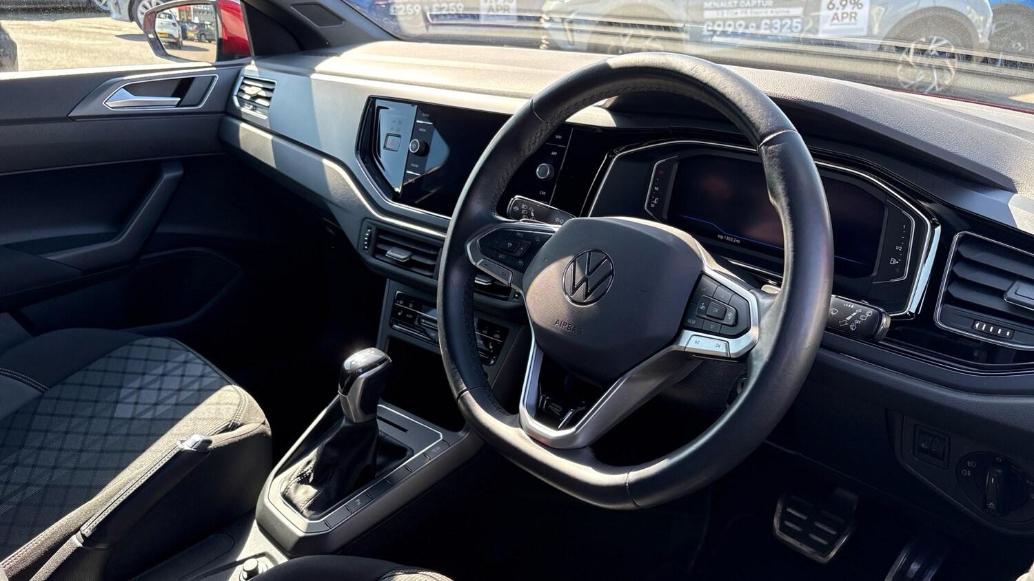 Used Volkswagen Polo 2022 for sale - 77964790: Photo 11