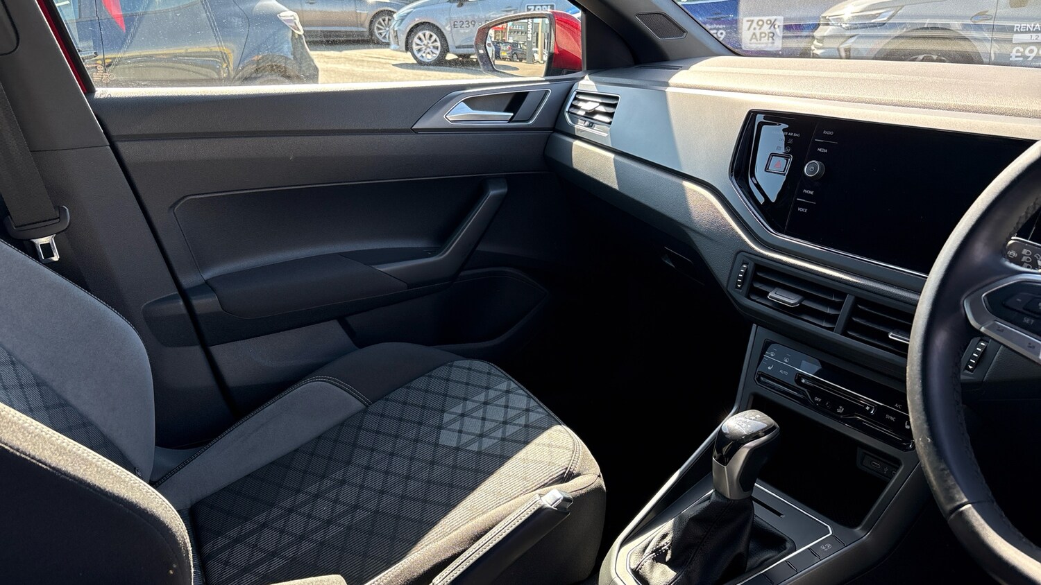 Used Volkswagen Polo 2022 for sale - 77964790: Photo 14