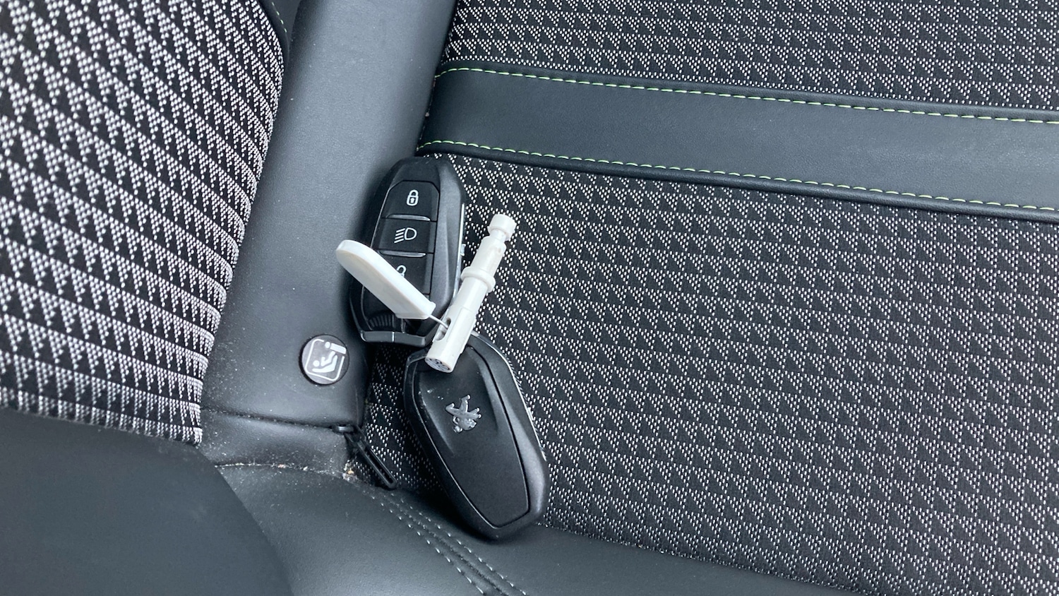 Used Peugeot 208 2022 for sale - 76862284: Photo 20