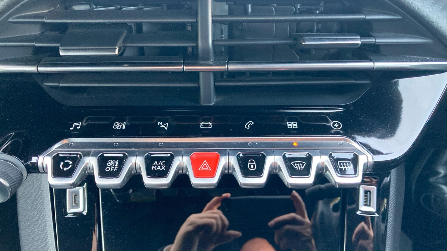 Used Peugeot 208 2022 for sale - 76862284: Photo 26