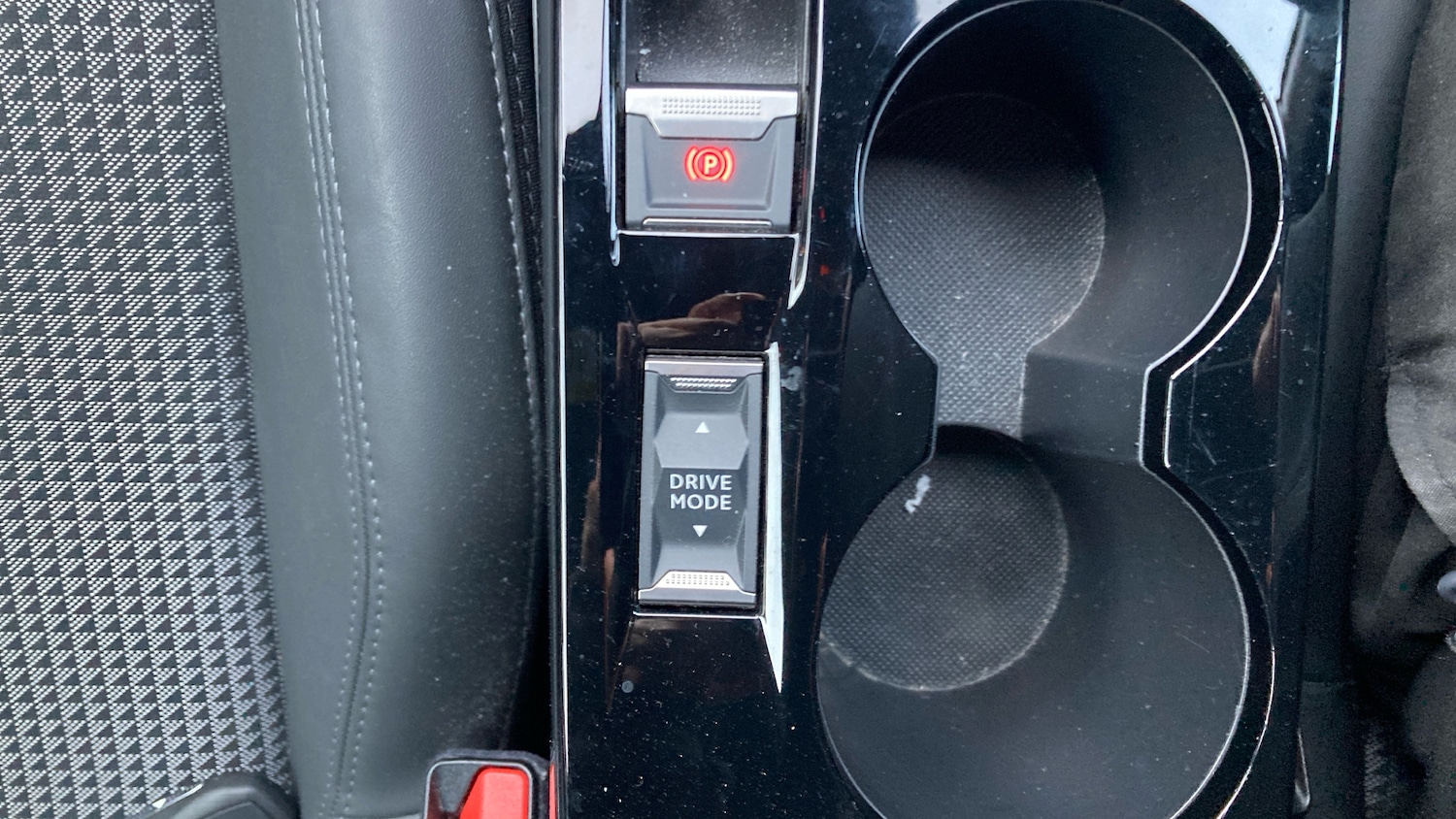 Used Peugeot 208 2022 for sale - 76862284: Photo 29