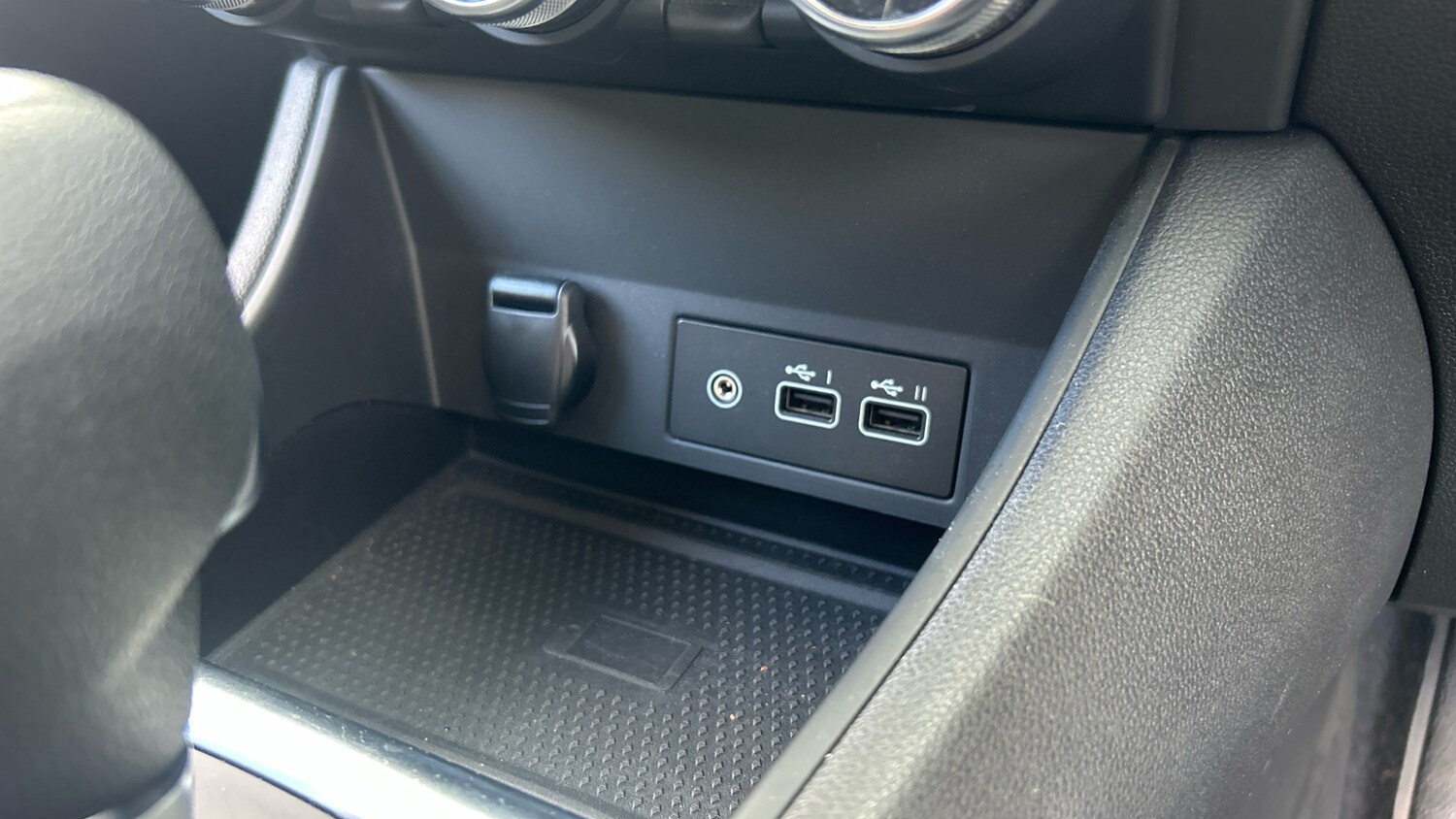 Used Renault Captur 2023 for sale - 77830375: Photo 23