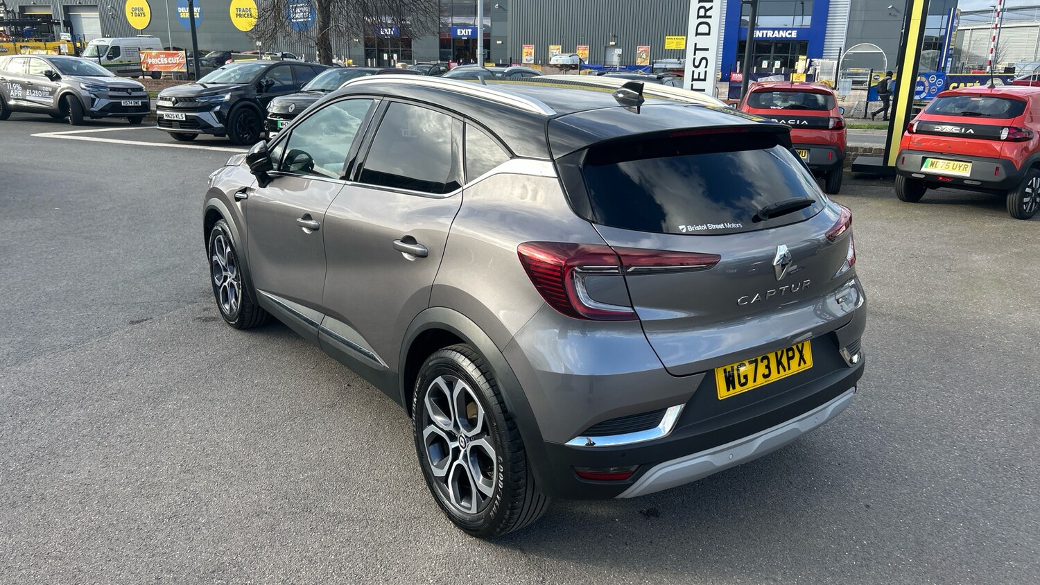 Used Renault Captur 2023 for sale - 77830375: Photo 36