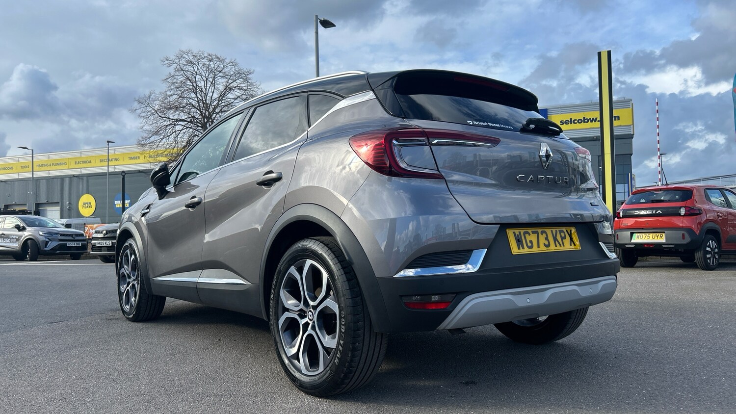 Used Renault Captur 2023 for sale - 77830375: Photo 37