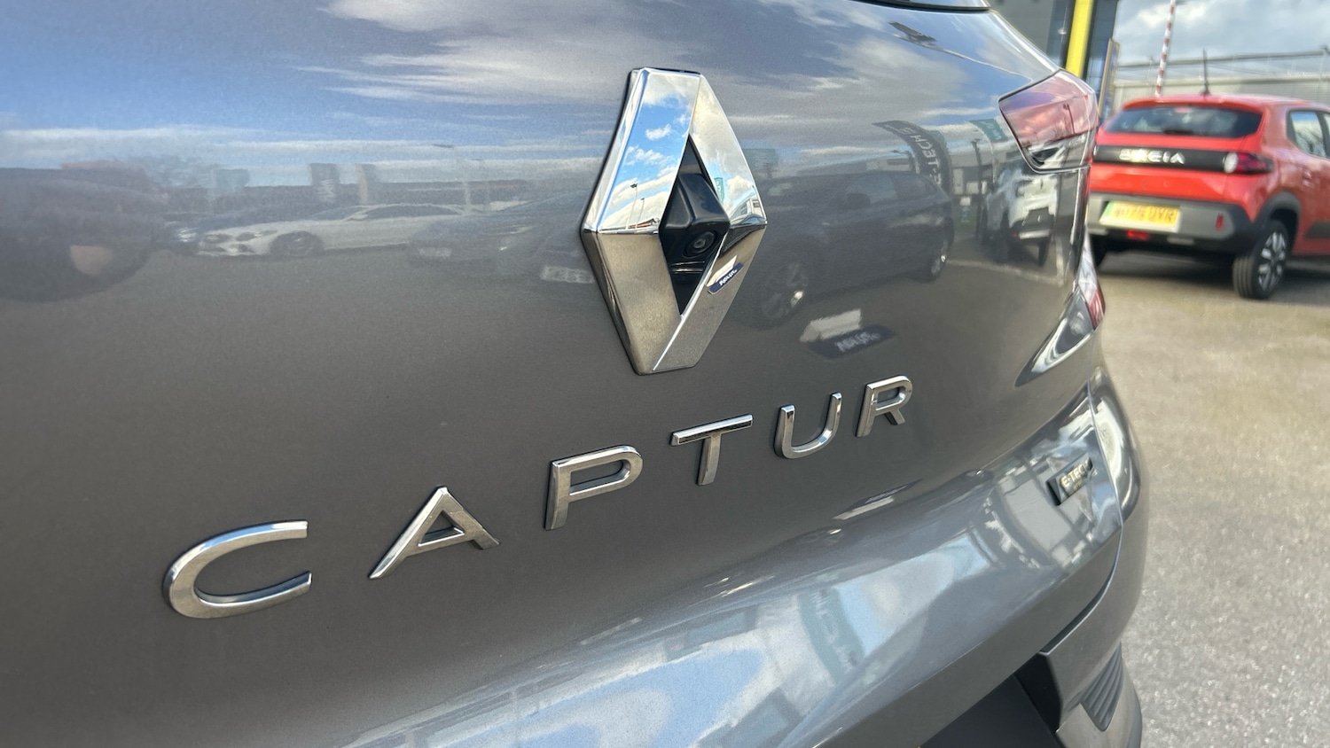 Used Renault Captur 2023 for sale - 77830375: Photo 38