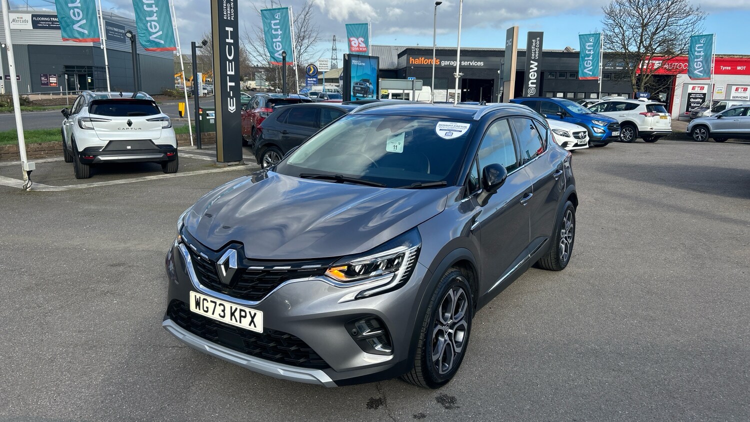 Used Renault Captur 2023 for sale - 77830375: Photo 40