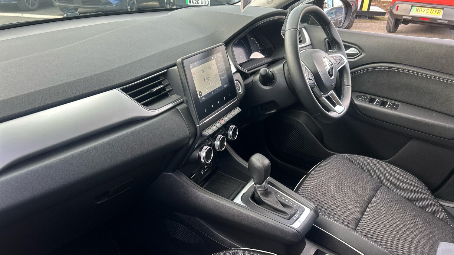 Used Renault Captur 2023 for sale - 77830375: Photo 9