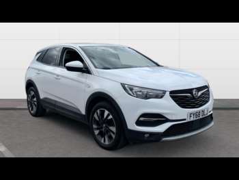 2018 (68) - 1.2 Turbo Sport Nav 5dr Petrol Hatchback