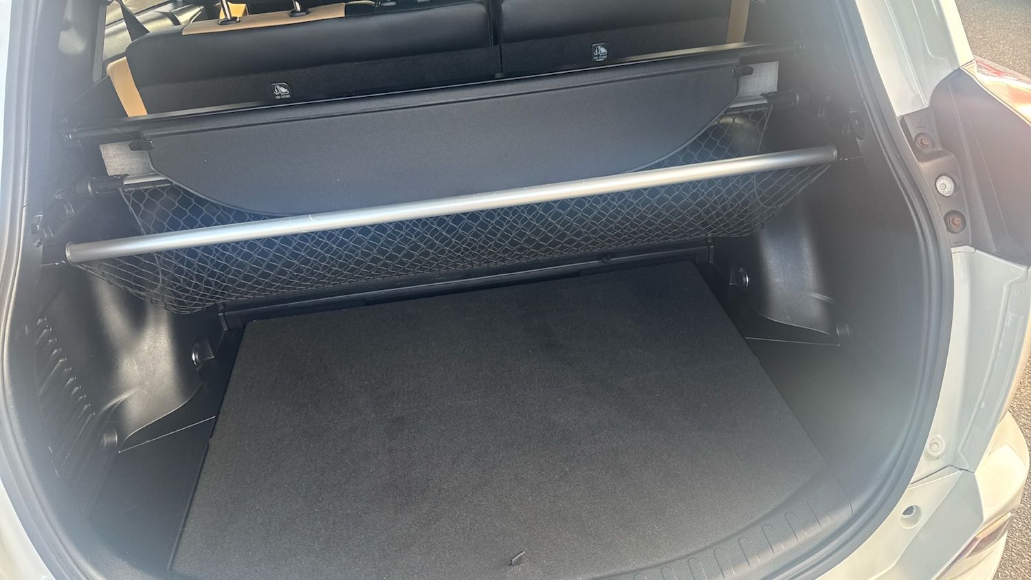 Used Toyota RAV4 2017 for sale - 77803512: Photo 24