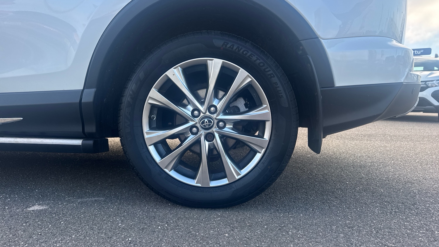 Used Toyota RAV4 2017 for sale - 77803512: Photo 7