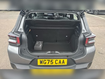 Used Citroen C3 2025 for sale - 77766189: Photo