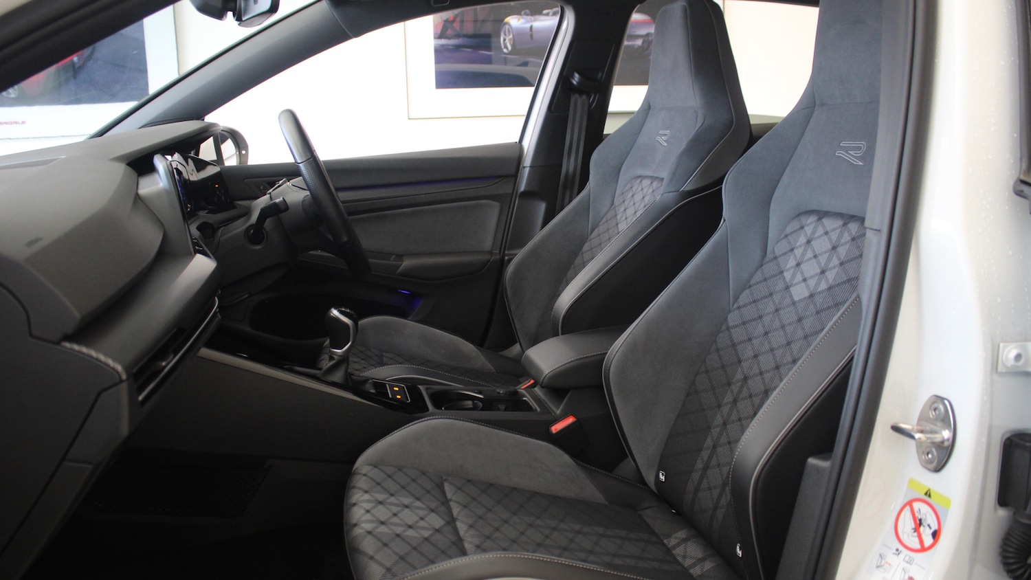 Used Volkswagen Golf 2022 for sale - 76391668: Photo 43