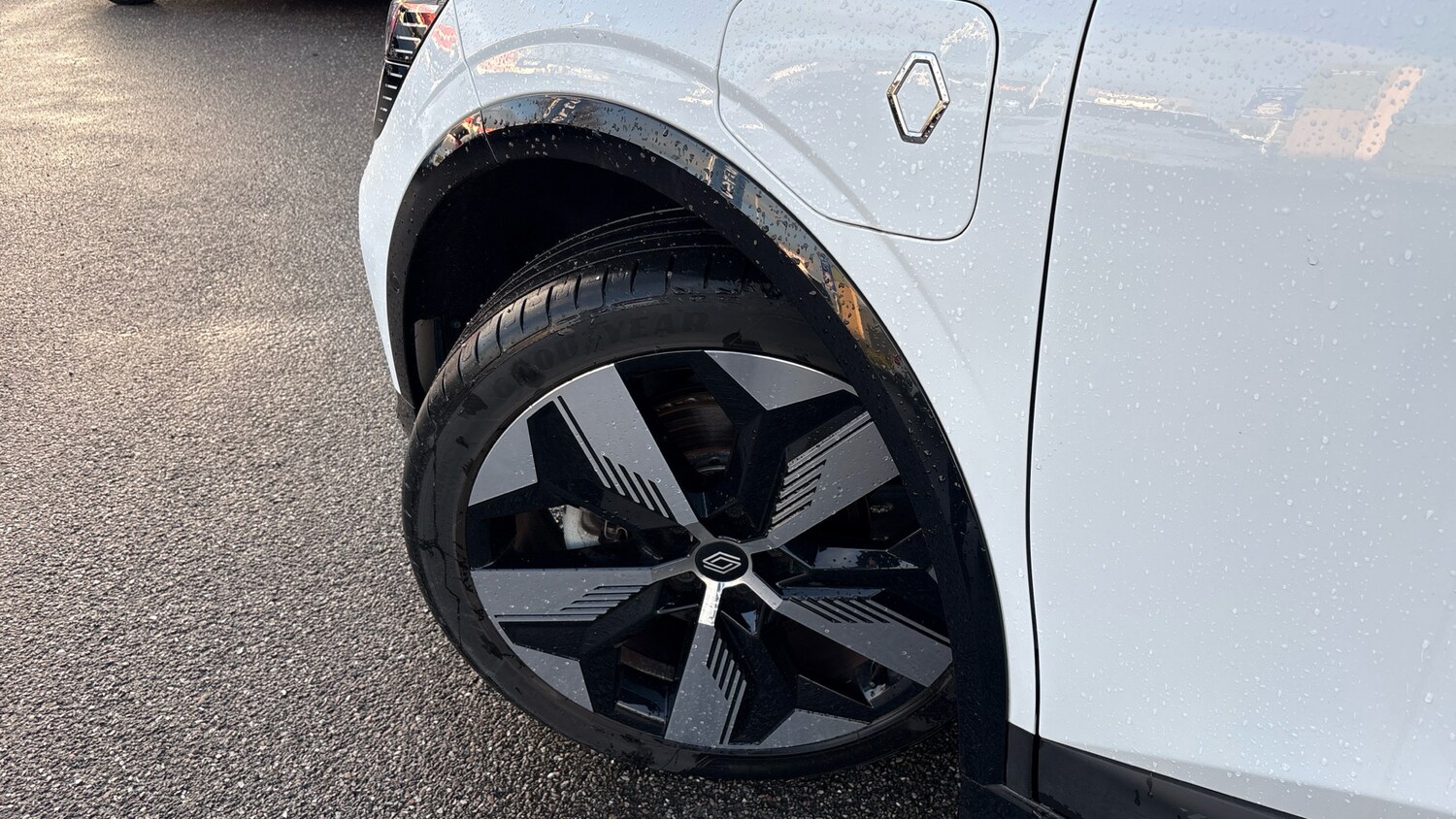 Used Renault Megane E Tech 2023 for sale - 76763086: Photo 31