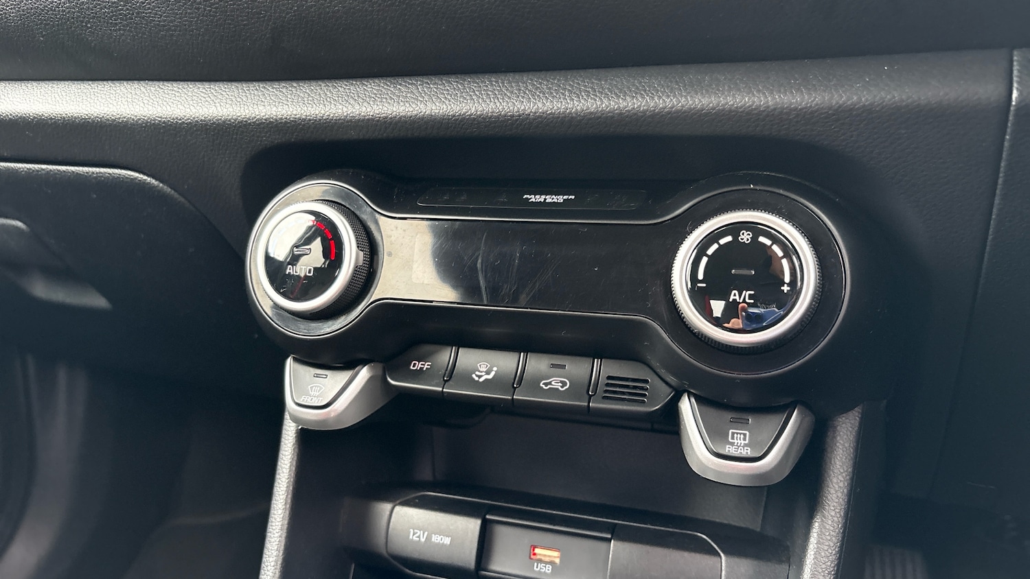Used Kia Picanto 2023 for sale - 76287139: Photo 25