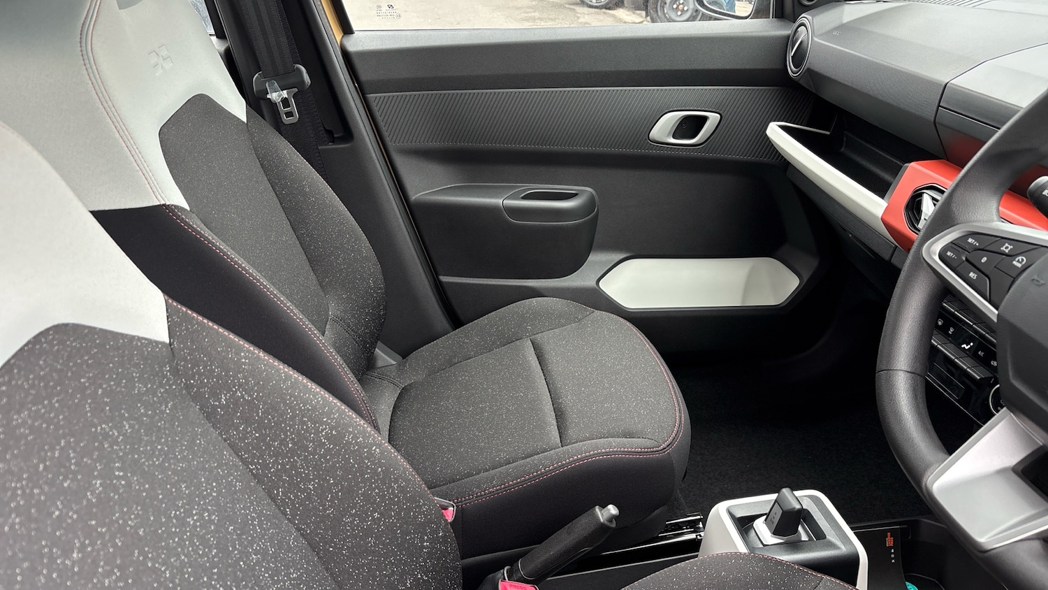 Used Dacia Spring 2025 for sale - 76344597: Photo 14