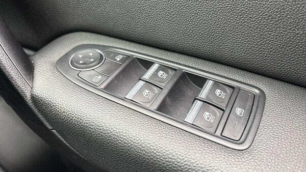 Used Renault Captur 2022 for sale - 76129296: Photo 25