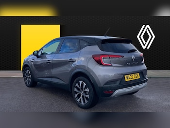 Used Renault Captur 2022 for sale - 77124974: Photo