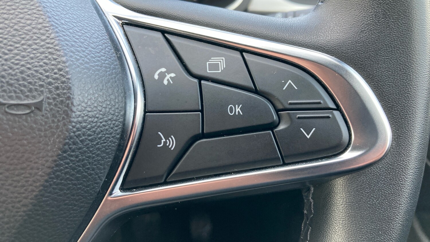 Used Renault Captur 2022 for sale - 77124974: Photo 30