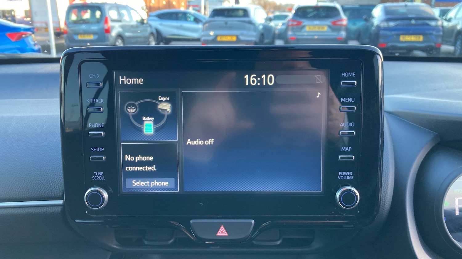 Used Toyota Yaris Cross 2022 for sale - 77026024: Photo 12