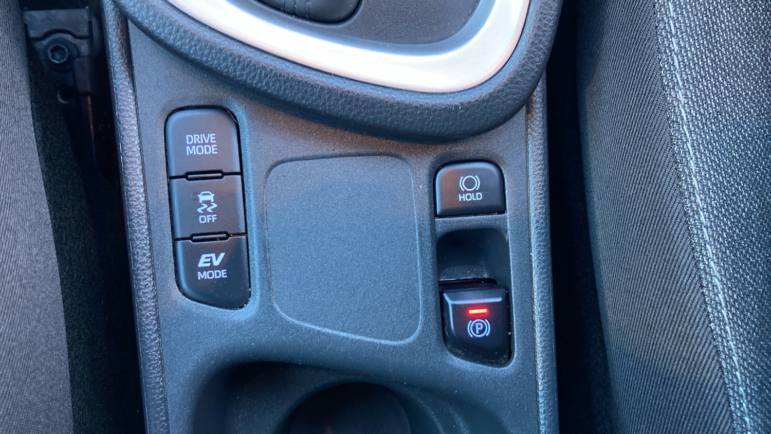 Used Toyota Yaris Cross 2022 for sale - 77026024: Photo 29