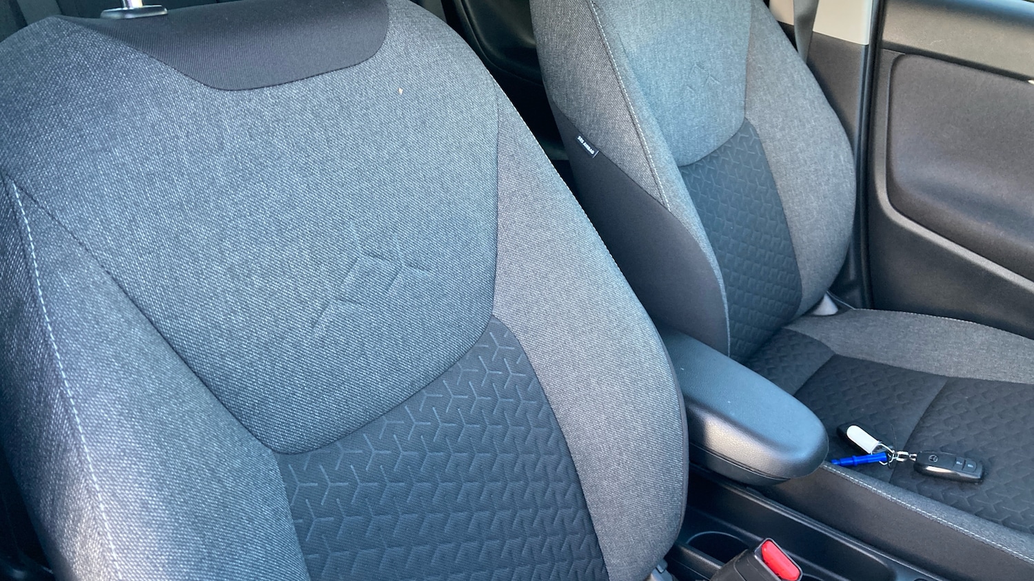 Used Toyota Yaris Cross 2022 for sale - 77026024: Photo 34