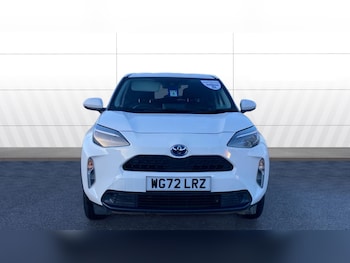 Used Toyota Yaris Cross 2022 for sale - 77026024: Photo