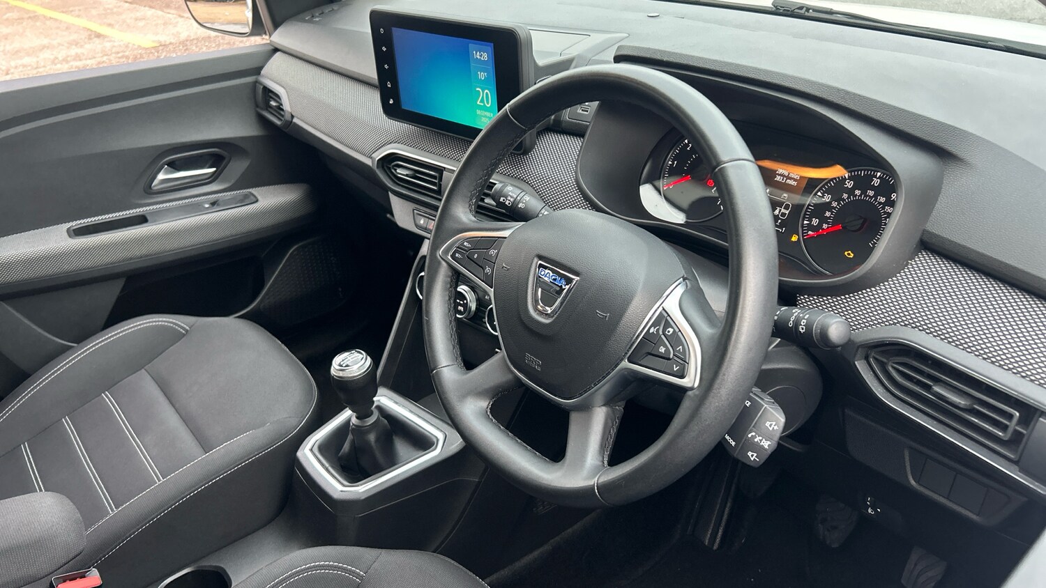 Used Dacia Jogger 2022 for sale - 76655756: Photo 11