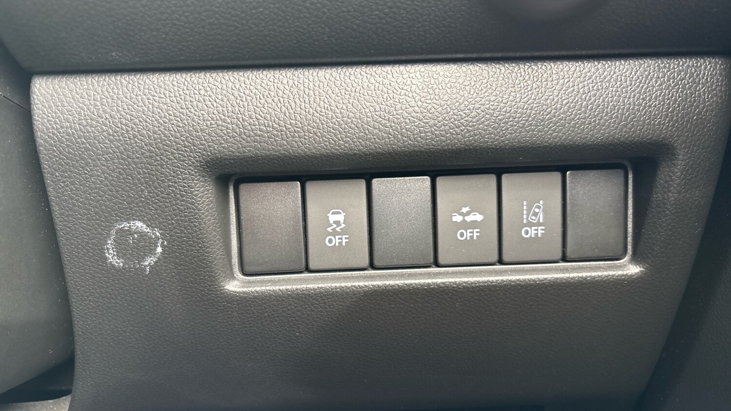 Used Suzuki Swift 2019 for sale - 76045922: Photo 24