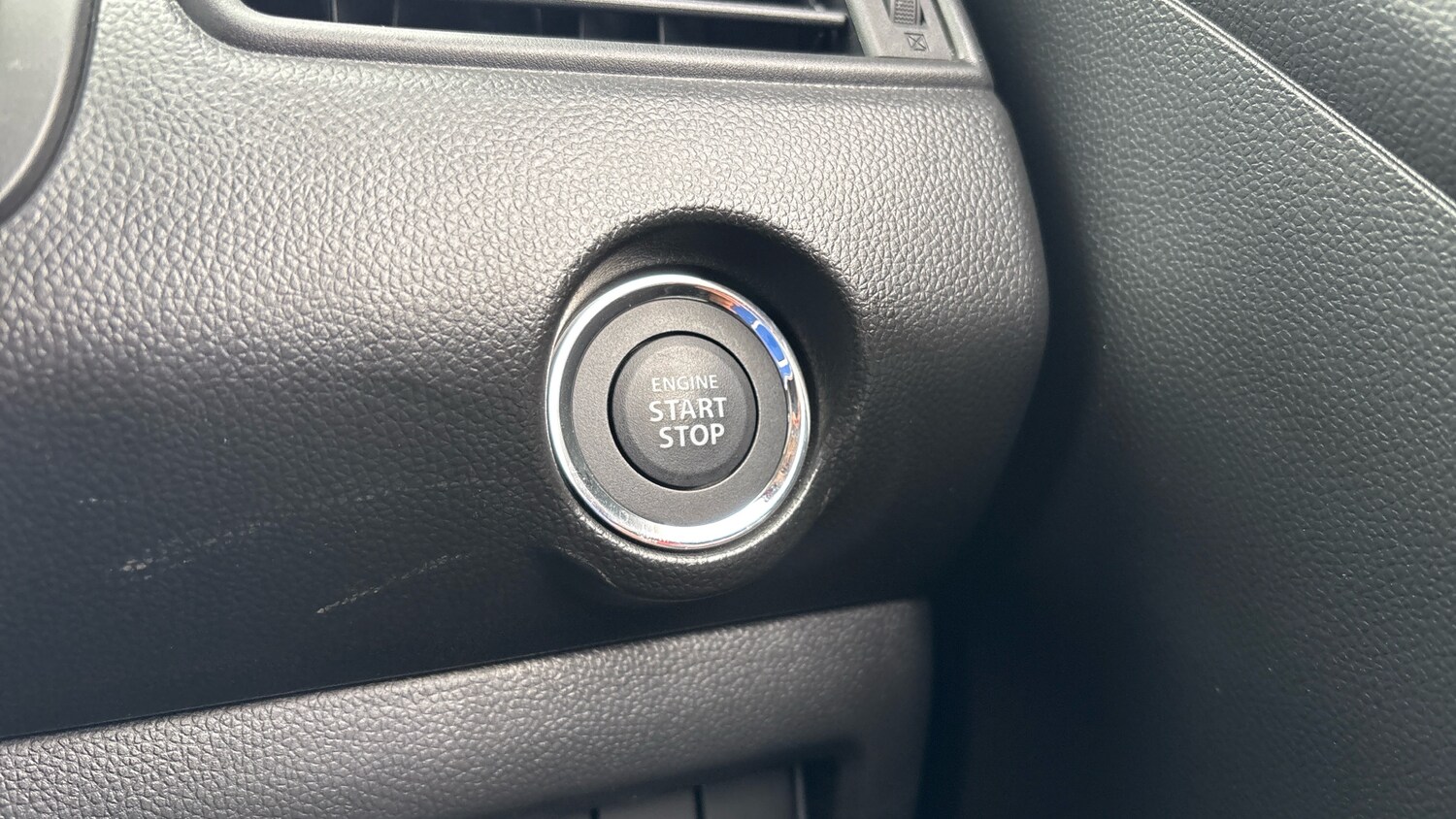 Used Suzuki Swift 2019 for sale - 76045922: Photo 25