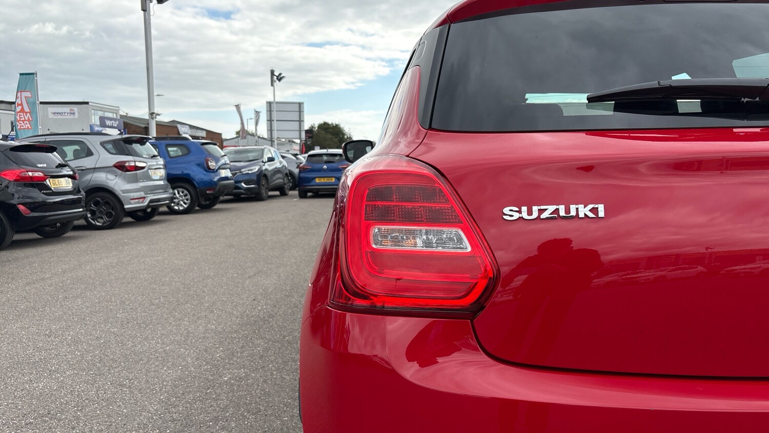 Used Suzuki Swift 2019 for sale - 76045922: Photo 37
