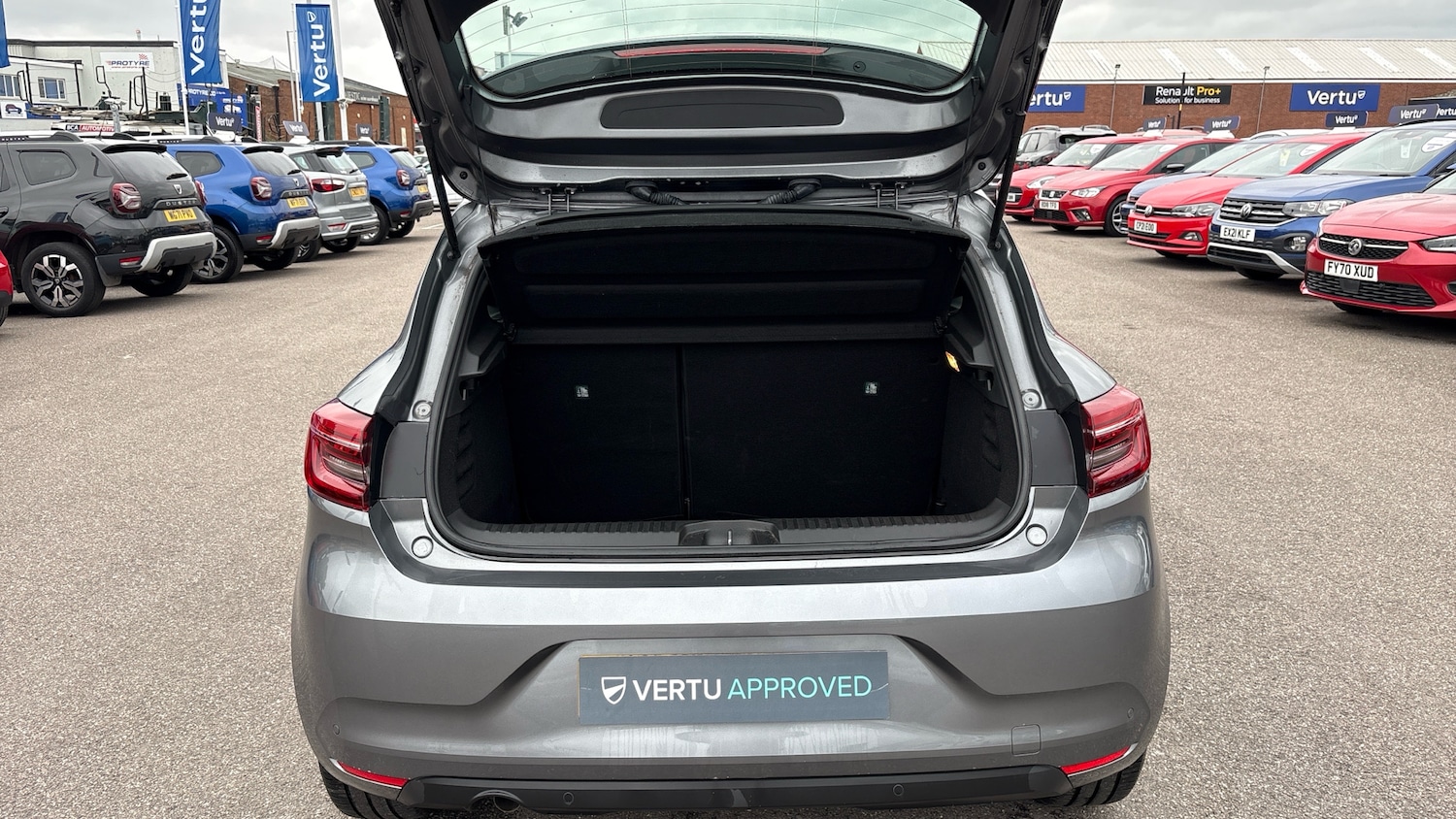 Used Renault Clio 2023 for sale - 76287903: Photo 4