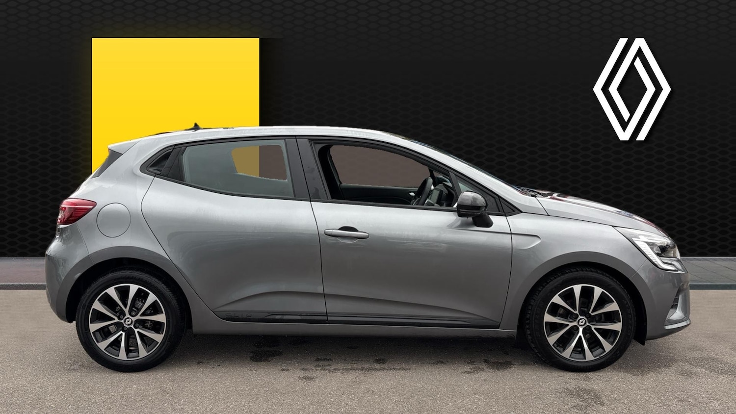 Used Renault Clio 2023 for sale - 76287903: Photo 5