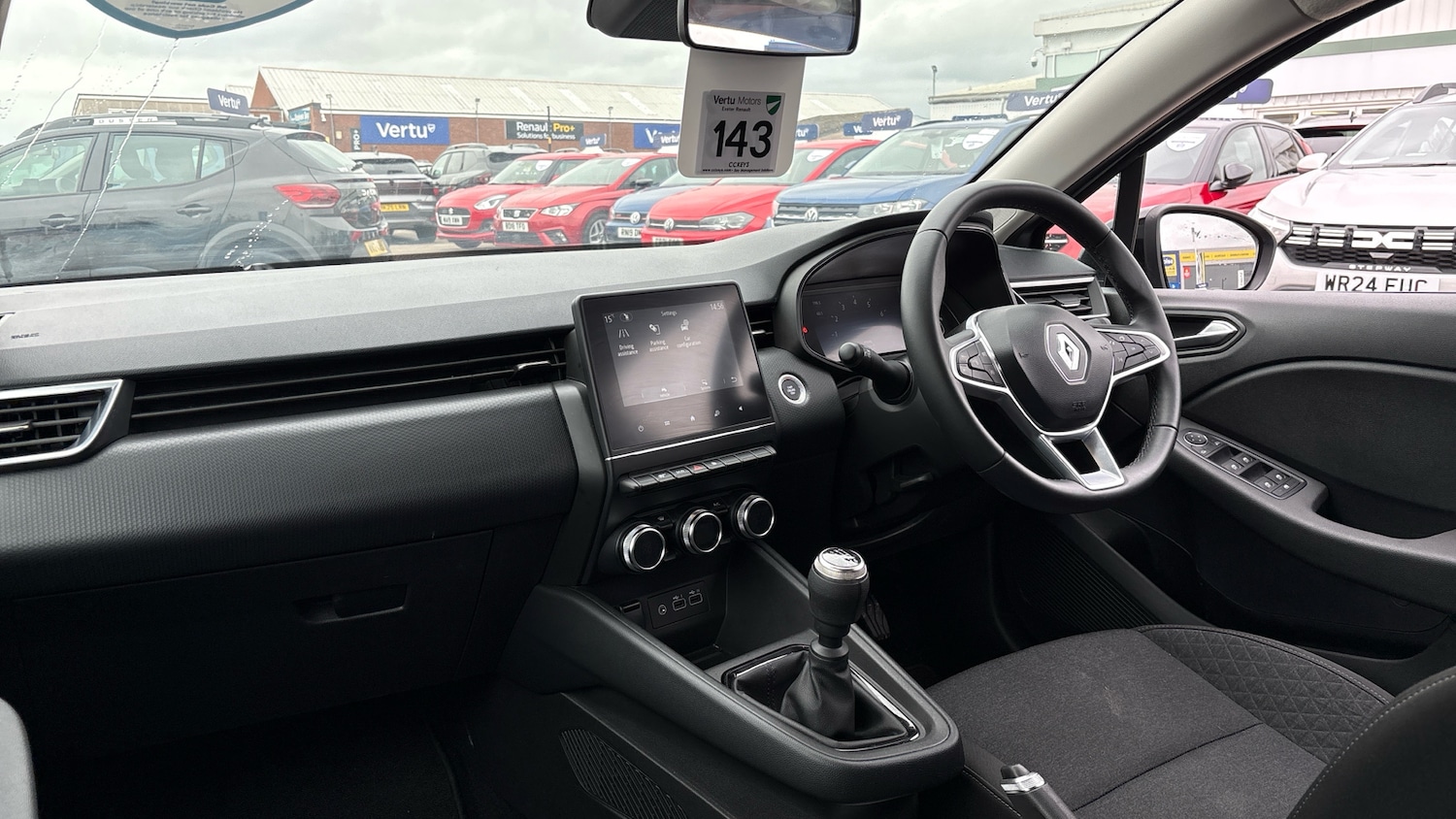 Used Renault Clio 2023 for sale - 76287903: Photo 9