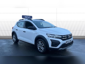 2022 (22) - 1.0 TCe Essential 5dr Bi Fuel Hatchback