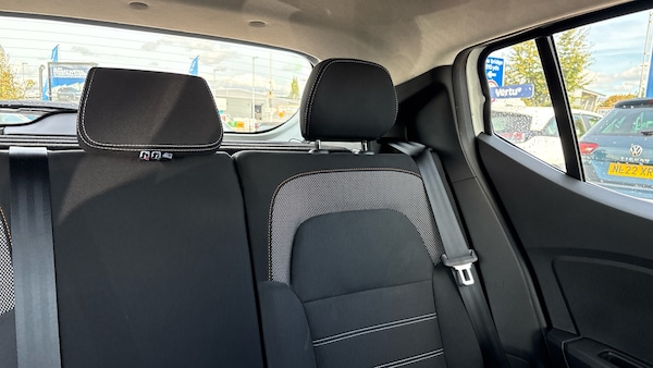 Used Dacia Sandero Stepway 2021 for sale - 76220687: Photo 29
