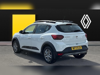 Used Dacia Sandero Stepway 2021 for sale - 76220687: Photo 2