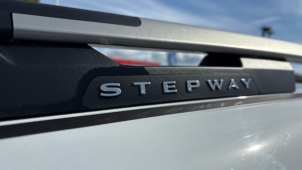 Used Dacia Sandero Stepway 2021 for sale - 76220687: Photo 31