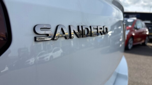 Used Dacia Sandero Stepway 2021 for sale - 76220687: Photo 35