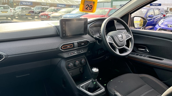 Used Dacia Sandero Stepway 2021 for sale - 76220687: Photo 9