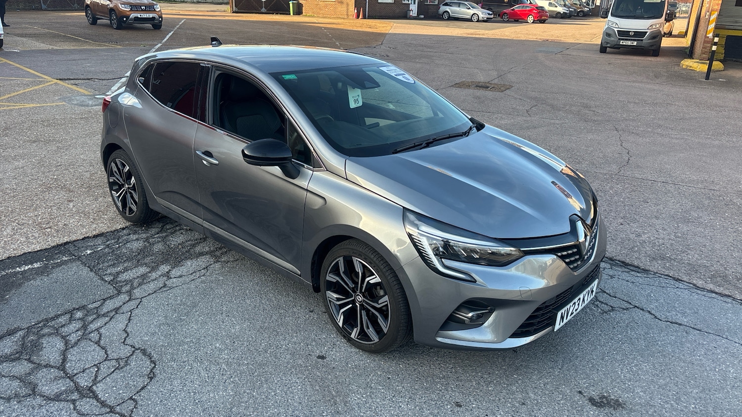 Used Renault Clio 2023 for sale - 76817400: Photo 21