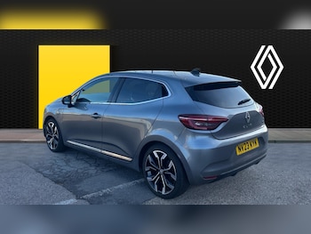 Used Renault Clio 2023 for sale - 76817400: Photo