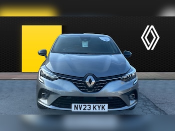 Used Renault Clio 2023 for sale - 76817400: Photo