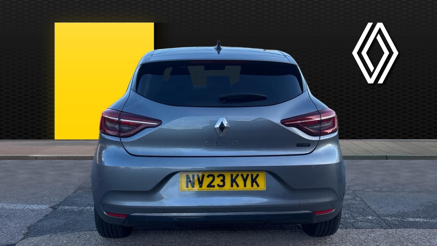 Used Renault Clio 2023 for sale - 76817400: Photo 6