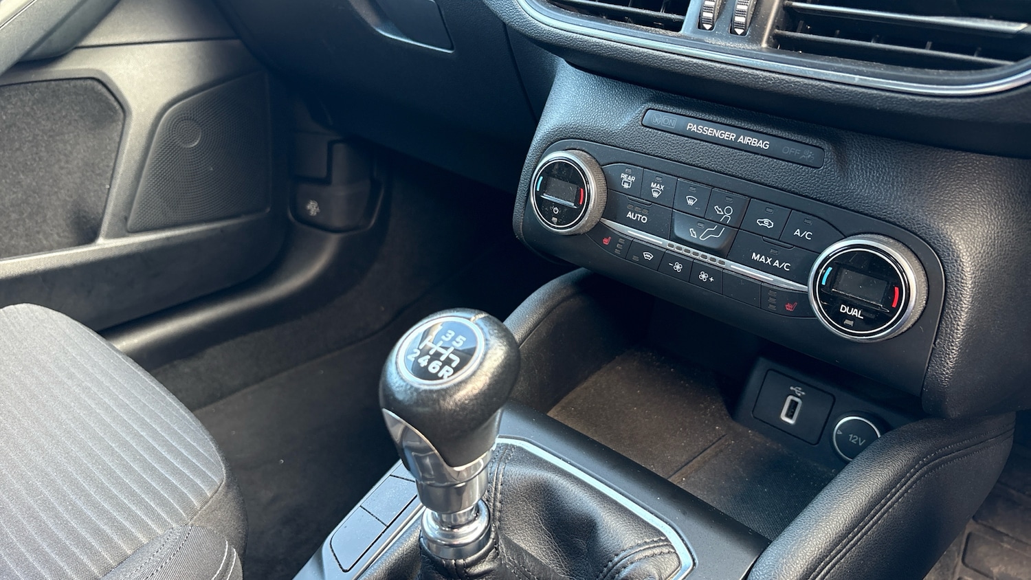 Used Ford Focus 2018 for sale - 76477120: Photo 13